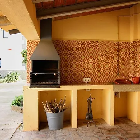 Casa Tapiolas Borrassá Buitenkant foto