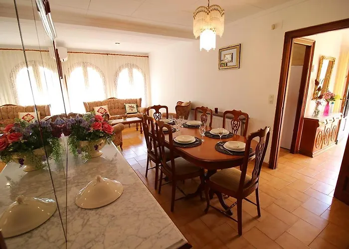 Casa Tapiolas